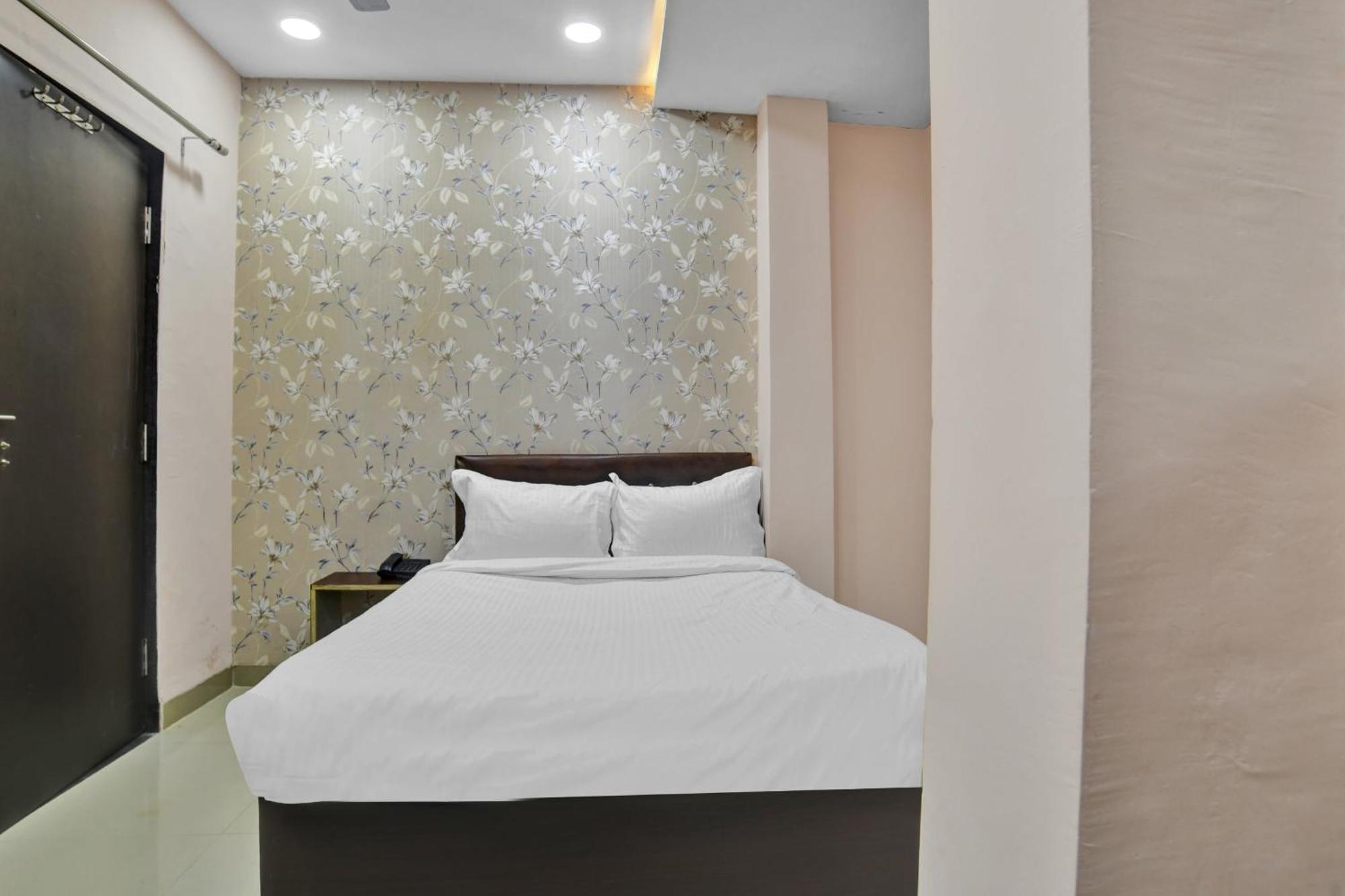 Hotel O Sai Sahara Индор Екстериор снимка