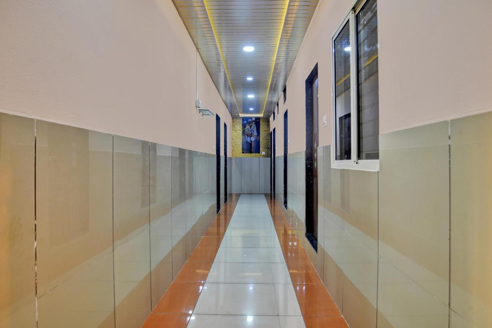 Hotel O Sai Sahara Индор Екстериор снимка