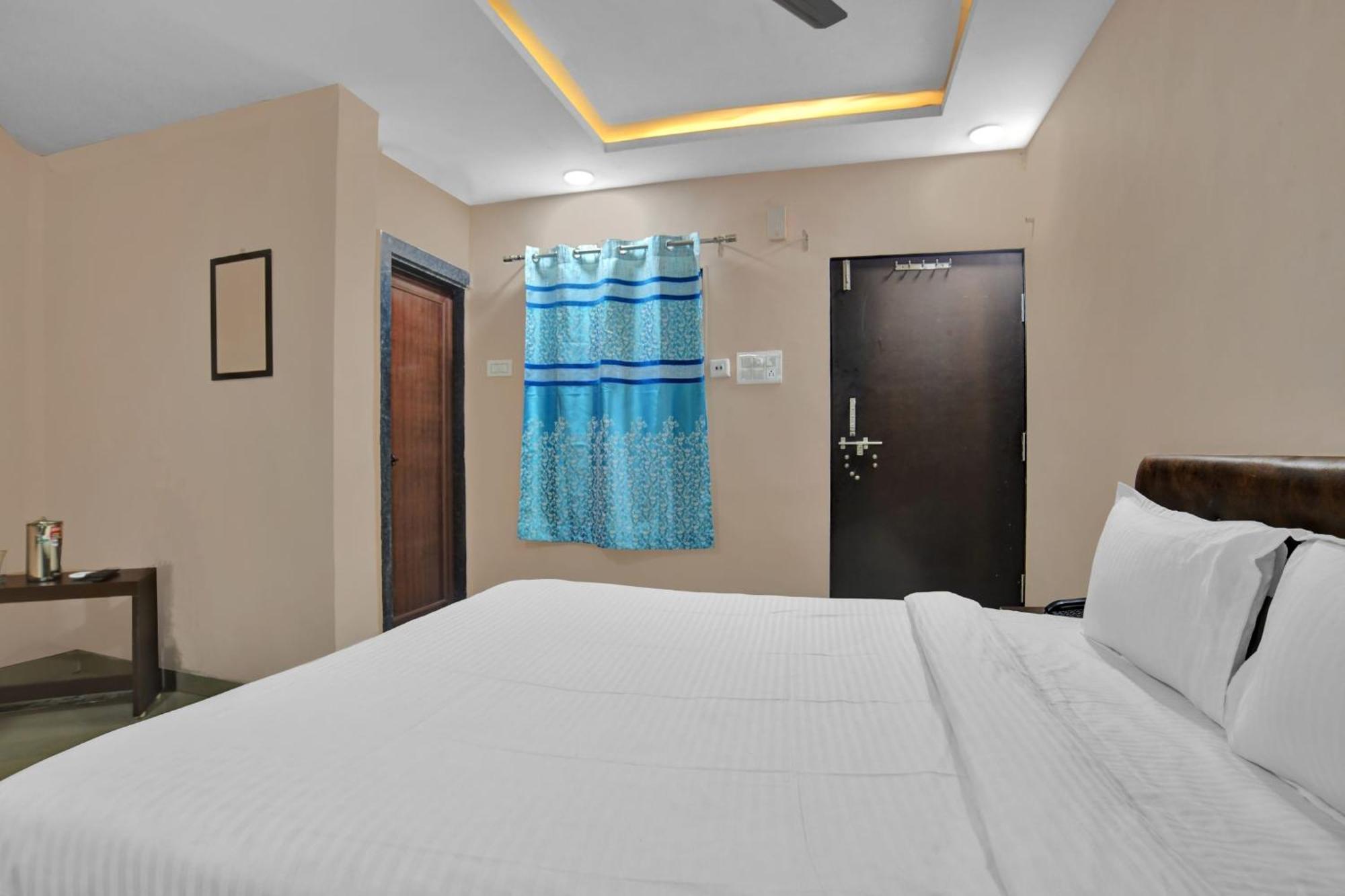 Hotel O Sai Sahara Индор Екстериор снимка